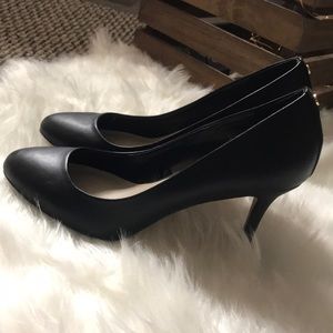 Express Heels